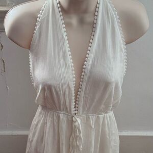 NWT Zaful White gauzy Halter neck open back lined cotton romper, size M beach